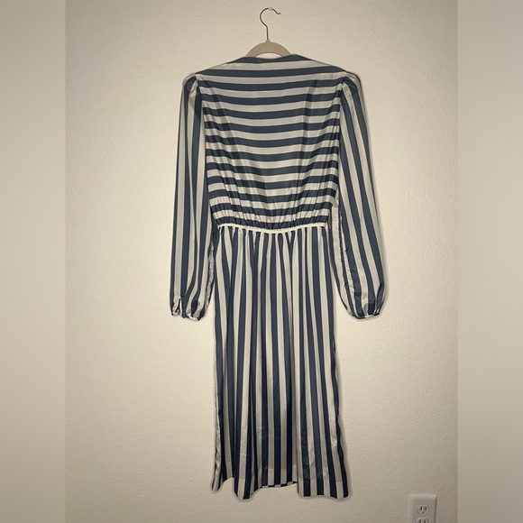 Vintage JT Dress 80s Blue and White Stripe Pleated Long Sleeve, Tea Length Dress - Picture 7 of 9